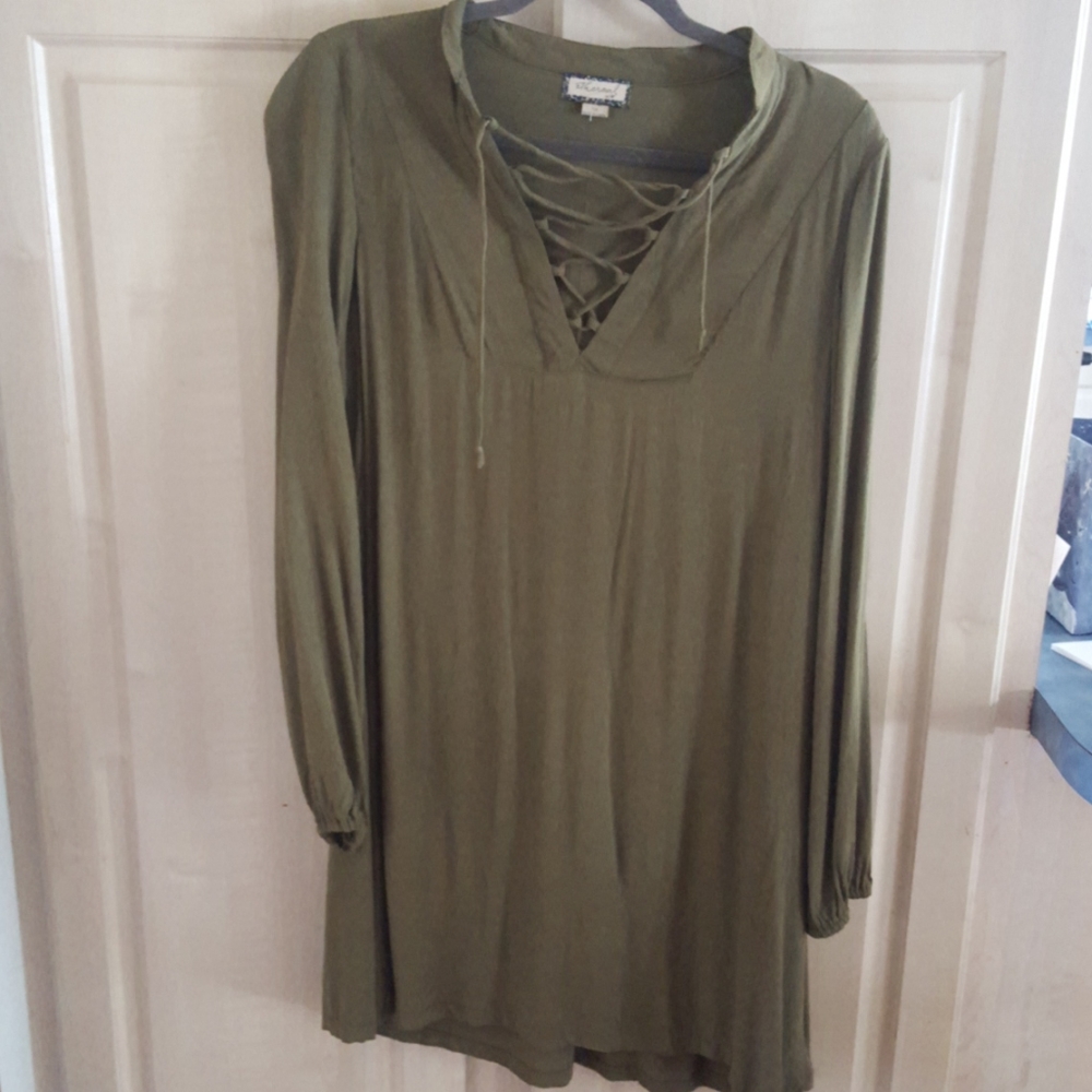 ETHEREAL LS RAYON LIGHTWEIGHT DRESS MED